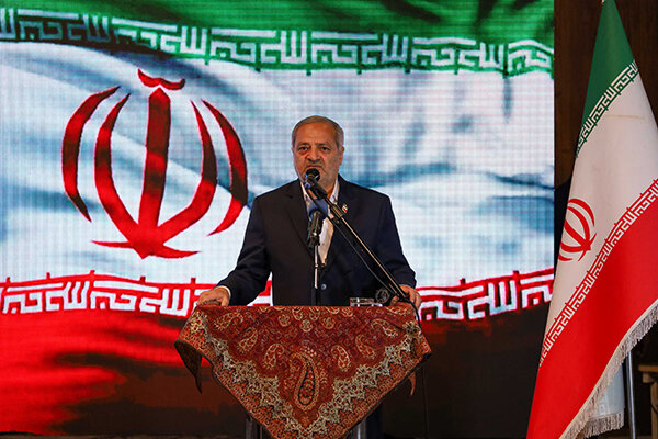 شهدای دانش‌آموز و فرهنگی لامرد سند مظلومیت ملت ایران هستند