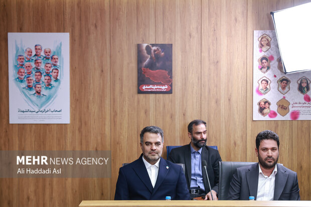 نشست خبری <a href='https://sayeb.ir/tag/%d8%b9%d9%84%db%8c-%da%a9%d8%a7%d8%b8%d9%85%db%8c'></div>علی کاظمی</a>، رئیس پژوهشگاه <a href='https://sayeb.ir/tag/%d9%82%d9%88%d9%87-%d9%82%d8%b6%d8%a7%db%8c%db%8c%d9%87'>قوه قضاییه</a> و <a href='https://sayeb.ir/tag/%d8%b3%d8%ae%d9%86%da%af%d9%88%db%8c-%d9%82%d9%88%d9%87-%d9%82%d8%b6%d8%a7%db%8c%db%8c%d9%87'>سخنگوی <a href='https://sayeb.ir/tag/%d9%82%d9%88%d9%87-%d9%82%d8%b6%d8%a7%db%8c%db%8c%d9%87'>قوه قضاییه</a></a>