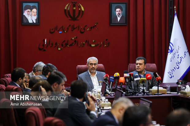 مراسم امضای تفاهم‌نامه بازسازی مراکز دانشگاهی