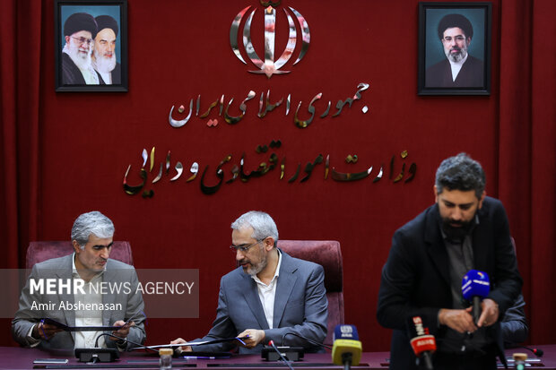 مراسم امضای تفاهم‌نامه بازسازی مراکز دانشگاهی