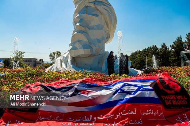 زنجیره انسانی «<a href='https://sayeb.ir/tag/%d8%ac%d8%a7%d9%86%d9%81%d8%af%d8%a7'></div>جانفدا</a>» در <a href='https://sayeb.ir/tag/%d9%85%d8%b4%d9%87%d8%af'>مشهد</a>