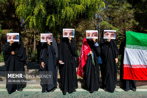 زنجیره انسانی «<a href='https://sayeb.ir/tag/%d8%ac%d8%a7%d9%86%d9%81%d8%af%d8%a7'></div>جانفدا</a>» در <a href='https://sayeb.ir/tag/%d9%85%d8%b4%d9%87%d8%af'>مشهد</a>