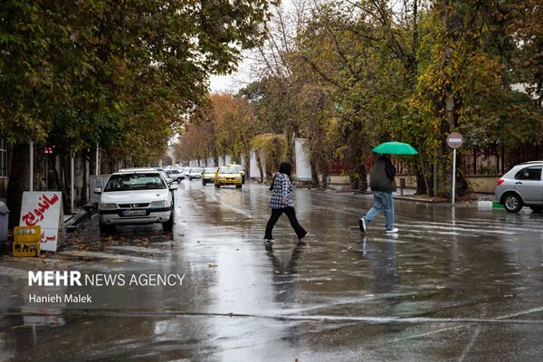 وقوع رگبار و وزش باد شدید در راه تهران؛ کاهش ۴ درجه‌ای دما از جمعه