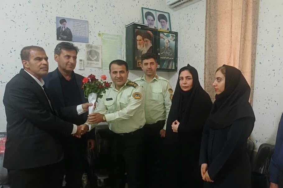 گزارش تحلیلی: بخشدار ارم: ارتقای پاسگاه به کلانتری در دهرود سفلی پیگیری می‌شود | مهر - کد eb54