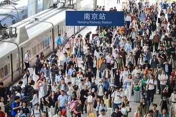 Holiday travel highlights China's transport strength