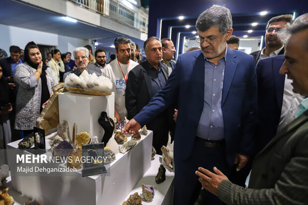 نخستین نمایشگاه ملی <a href='https://sayeb.ir/tag/%da%af%d8%b1%d8%af%d8%b4%da%af%d8%b1%db%8c'></div>گردشگری</a> در <a href='https://sayeb.ir/tag/%db%8c%d8%b2%d8%af'>یزد</a>