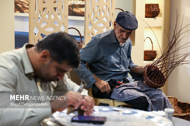نخستین نمایشگاه ملی <a href='https://sayeb.ir/tag/%da%af%d8%b1%d8%af%d8%b4%da%af%d8%b1%db%8c'></div>گردشگری</a> در <a href='https://sayeb.ir/tag/%db%8c%d8%b2%d8%af'>یزد</a>