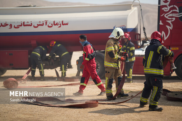مانور «صلابت زاگرس» در شیراز