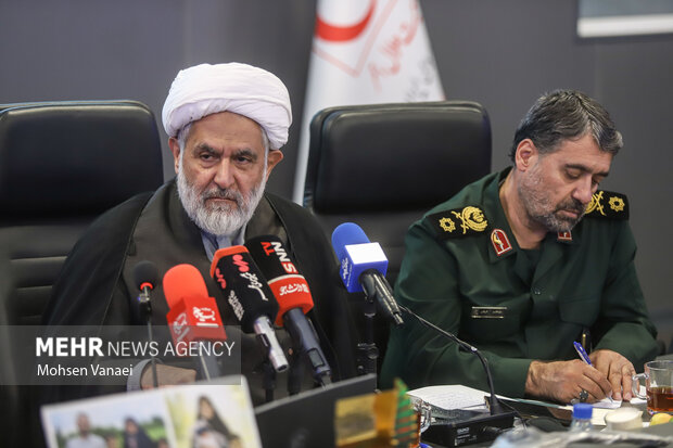 نشست امضای تفاهم‌نامه همکاری سازمان بسیج و هلال احمر