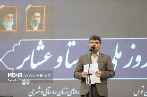 جشنواره <a href='https://sayeb.ir/tag/%d8%b1%d9%88%d8%b2-%d9%85%d9%84%db%8c-%d8%b1%d9%88%d8%b3%d8%aa%d8%a7'></div>روز ملی روستا</a> و <a href='https://sayeb.ir/tag/%d8%b9%d8%b4%d8%a7%db%8c%d8%b1'>عشایر</a> در آرامگاه فردوسی