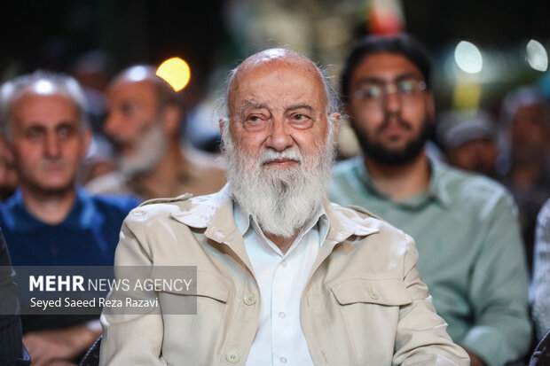 آیین رونمایی از سردیس <a href='https://sayeb.ir/tag/%d8%b4%d9%87%db%8c%d8%af'></div>شهید</a> <a href='https://sayeb.ir/tag/%d9%85%d9%82%d8%a7%d9%88%d9%85%d8%aa'>مقاومت</a>، سردار محمدسعید ایزدی