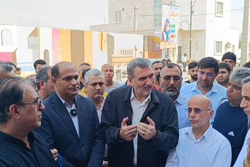 ساجدی‌نیا: برای بازگشت کسبه آسیب‌دیده عسلویه به فعالیت تلاش می‌کنیم