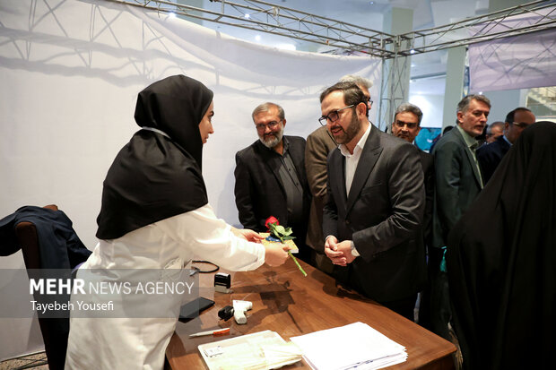 بزرگترین اردوی جهادی درمانی غرب کشور در همدان