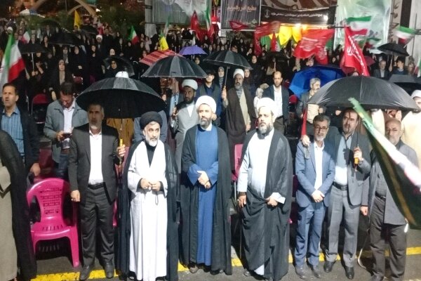 ۲۲۱ شب روایت ماندگار ایستادگی مردم سنندج در خیابان