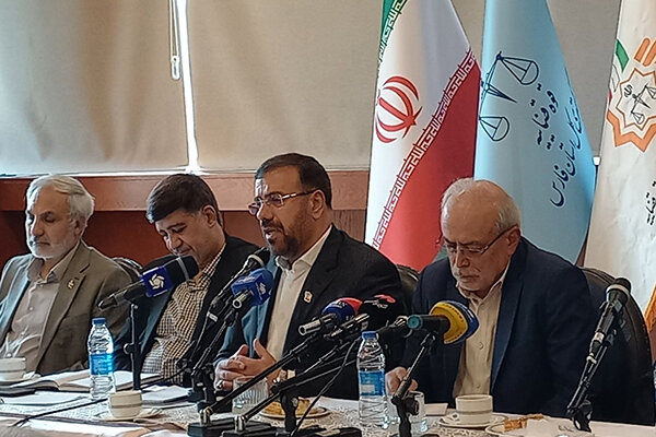 کاغذبازی اداری سرمایه‌گذاران را خسته کرده است