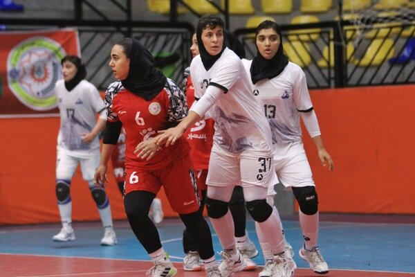شکست مدافع عنوان قهرمانی؛ استقلال و زاگرس ۶ امتیازی شدند