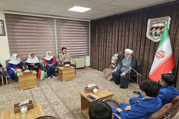 پورذهبی: کودکان امروز سازندگان آینده ایران هستند