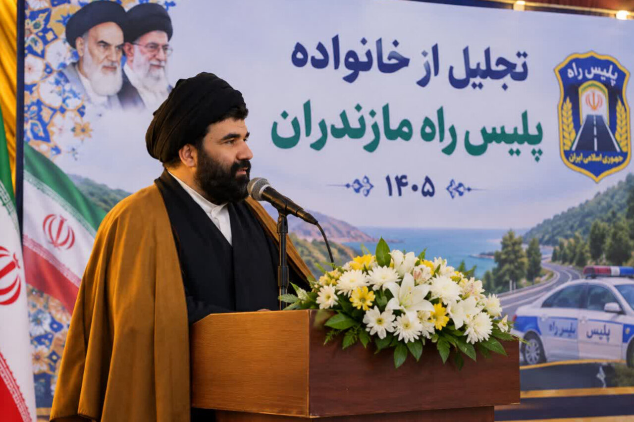 تحلیل خبر: ملت ایران در عزت و منافع ملی خود عقب‌نشینی نخواهد کرد | مهر - کد c088