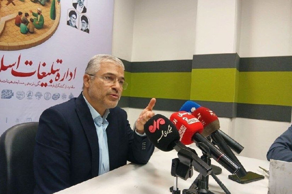 گزارش تحلیلی: فلسفی: هیچ دانش‌آموزی نباید به دلیل فقر از تحصیل بازبماند | مهر - کد a644