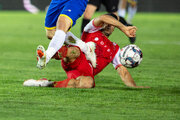 لیگ برتر فوتبال - پرسپولیس و صنعت نفت آبادان
