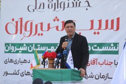 قربانی: ایجاد اشتغال در روستاها راهکار جلوگیری از مهاجرت است
