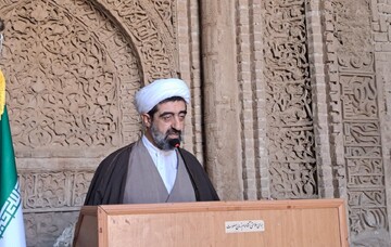 رضایی: مسئولان برای کاهش مشکلات معیشتی مردم تلاش بیشتری کنند