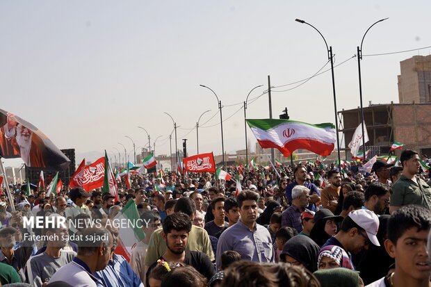 همایش بزرگ پیاده روی خانوادگی در کرمان