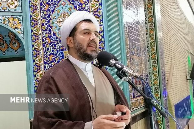 امام جمعه اسلامشهر خواستار توجه به جوانی جمعیت شد