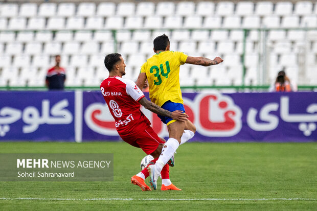 لیگ برتر فوتبال - پرسپولیس و <a href='https://sayeb.ir/tag/%d8%b5%d9%86%d8%b9%d8%aa-%d9%86%d9%81%d8%aa'></div>صنعت نفت</a>