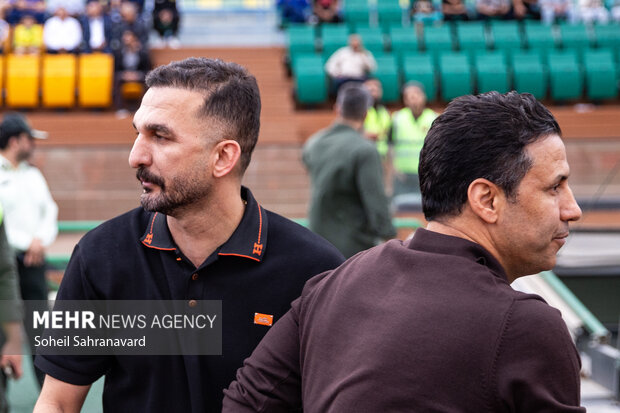 لیگ برتر فوتبال - پرسپولیس و صنعت نفت