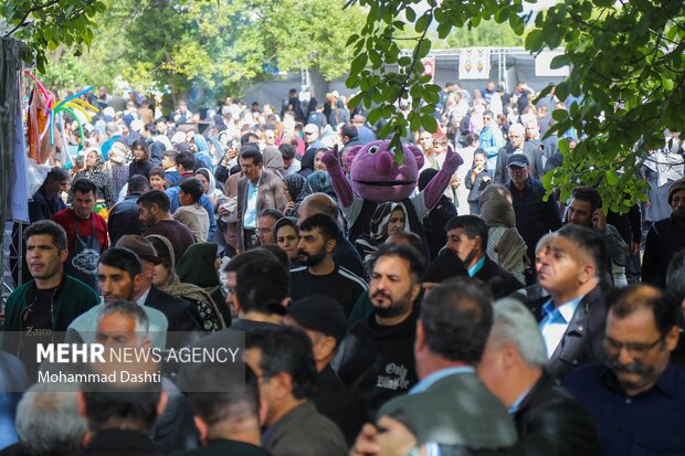 جشنواره <a href='https://sayeb.ir/tag/%da%af%d8%b1%d8%af%d9%88'></div>گردو</a>ی ثمرین <a href='https://sayeb.ir/tag/%d8%a7%d8%b1%d8%af%d8%a8%db%8c%d9%84'>اردبیل</a>