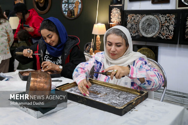 سومین نمایشگاه توانمندی بانوان در اردبیل