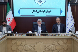 تاکید استاندار تهران بر تقویت نقش محلات و مساجد در کاهش آسیب‌ها