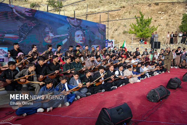 دومین جشن مهرگان کردستان