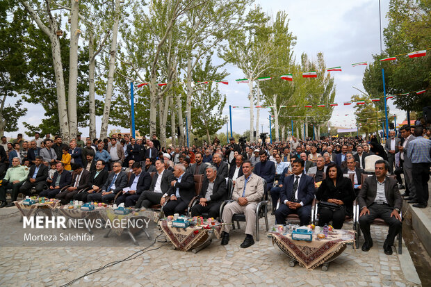 سومین جشنواره ملی بادام درچهارمحال و بختیاری