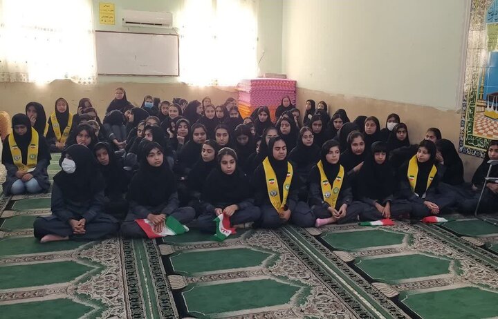 زنگ هفته بهداشت روان در مدارس گناوه نواخته شد
