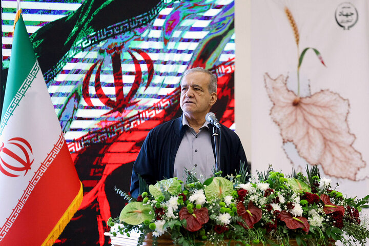 Iran not to accept bowing to bullies, unfair treatment