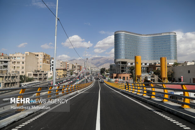 افتتاح پل دسترسی خیابان ستارخان به بزرگراه شهید چمران