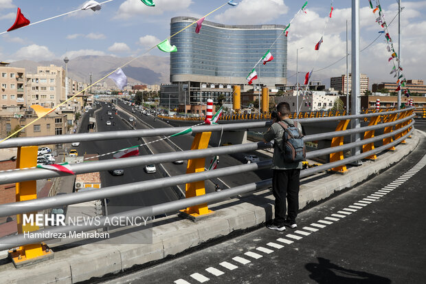 افتتاح پل دسترسی خیابان ستارخان به بزرگراه شهید چمران