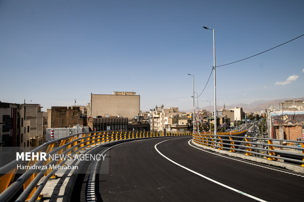 افتتاح پل دسترسی خیابان ستارخان به بزرگراه شهید چمران