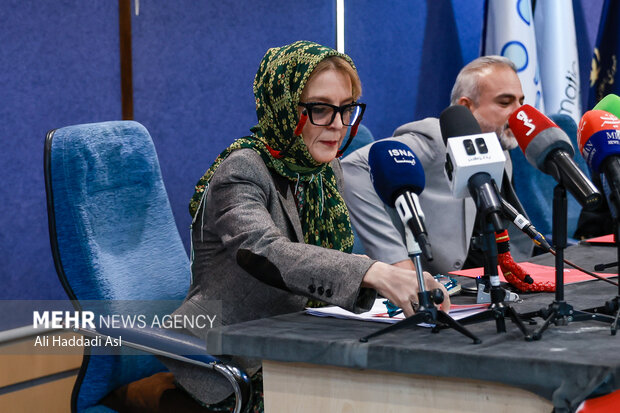 نشست خبری بیست و یکمین جشنواره بین‌المللی نمایش عروسکی تهران- مبارک