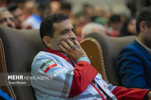 همایش «تجلی هلال» تجلیل از فعالان هلال احمر در جنگ تحمیلی