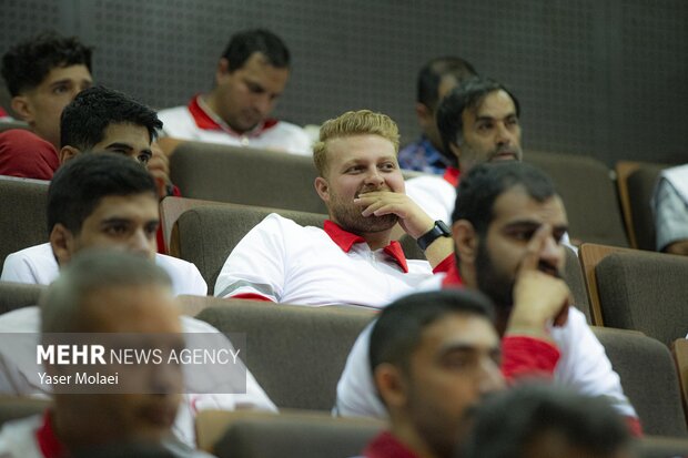 همایش «تجلی هلال» تجلیل از فعالان هلال احمر در جنگ تحمیلی
