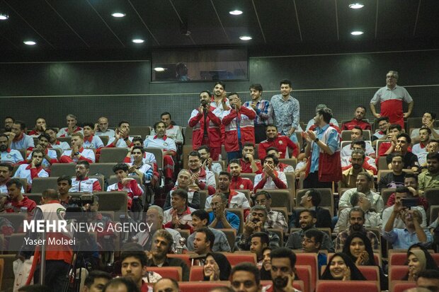 همایش «تجلی هلال» تجلیل از فعالان هلال احمر در جنگ تحمیلی