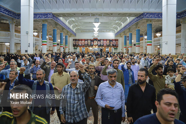 داع با پیکر <a href='https://sayeb.ir/tag/%d8%b4%d9%87%db%8c%d8%af'></div>شهید</a> تکاور فراجا عباس آقایی در حرم بانوی کرامت
