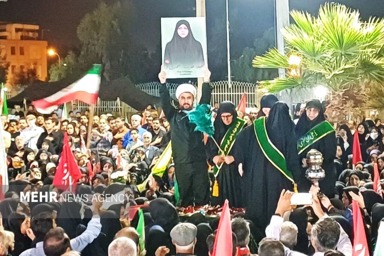 وداع باشکوه مردم زاهدان با «شهیده افتخاری»؛ بانوی نخبه پلیس
