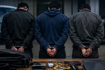 اعتراف ۲ سارق به ۸ فقره سرقت در بستان‌آباد؛ مالخر هم دستگیر شد