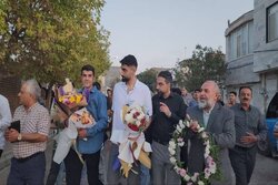 آئین استقبال از علی‌ حاجی‌پور ملی پوش والیبال در فاروج