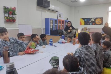 مراسم روز ملی کودک و محیط زیست در گناوه برگزار شد