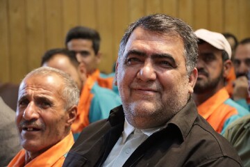 قدردانی از تلاشگران پاکیزگی شهر سمنان؛ ۱۸۵ پاکبان تجلیل شدند